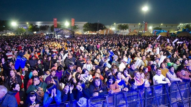 El Patio de las Provincias explotó con Facundo Arana y Huguito Flores