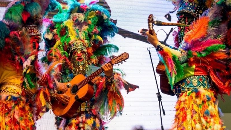 Carnavales ancestrales en la Fiesta del Poncho