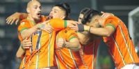 BANFIELD logró un buen éxito ante Godoy Cuz y se alivió en la zona de abajo.