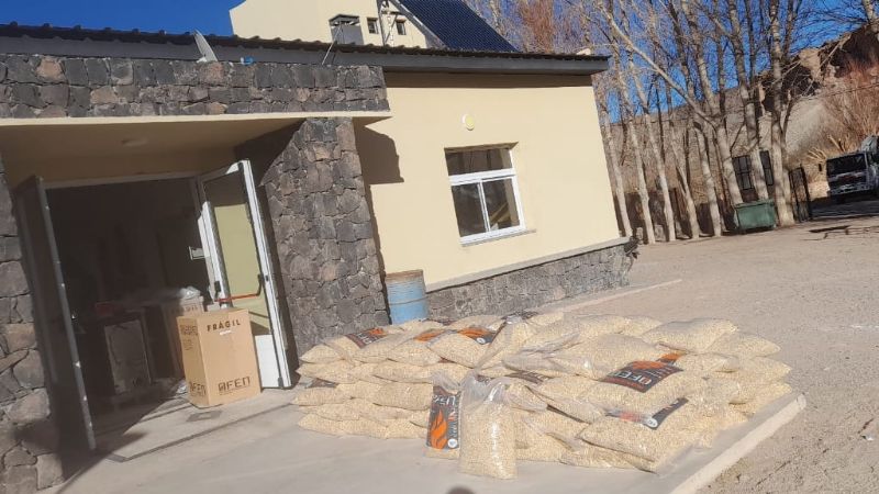 Con una inversión de 25 millones de pesos, instalan calefacción en una escuela