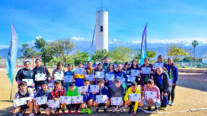 Clasificados del atletismo a los Juegos Nacionales Evita