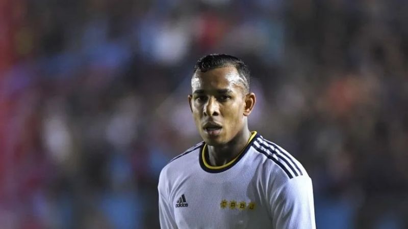 Nueva intimación de Villa, que se considera libre