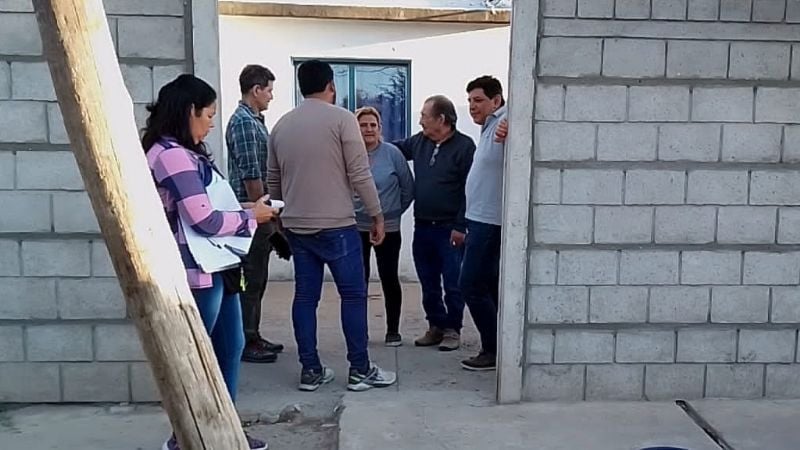 Luis Romero se comprometió en un Polo Sanitario y la urbanización del barrio "La Antena"