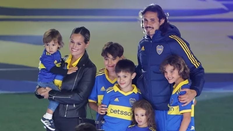 Cavani tuvo una presentación estelar en “La Bombonera”