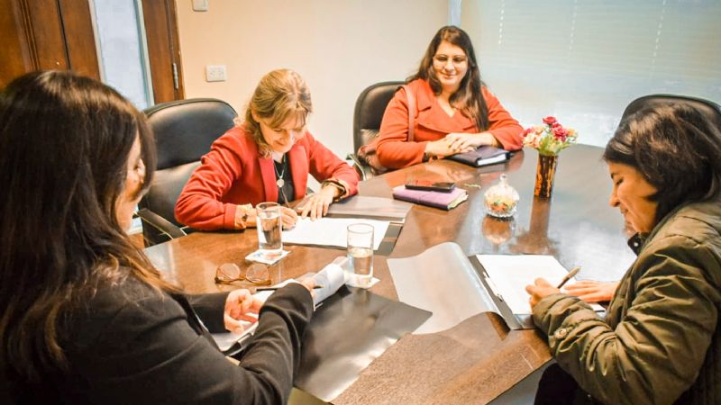 Diputados suma a Cooperativas en la lucha contra la violencia de género