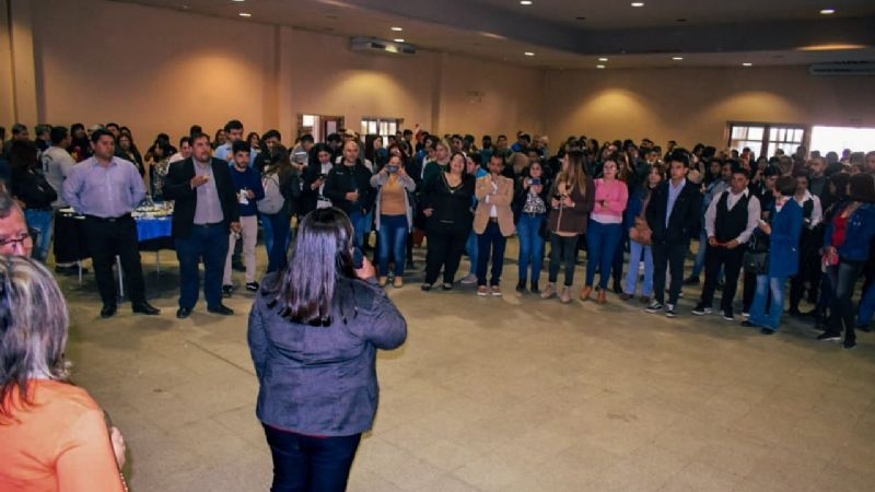 Diputados otorgará bono de $100 mil a sus trabajadores que cumplan 30 años de antigüedad