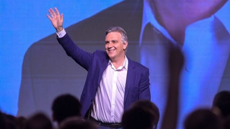 Se confirmó el triunfo de Llaryora en Córdoba