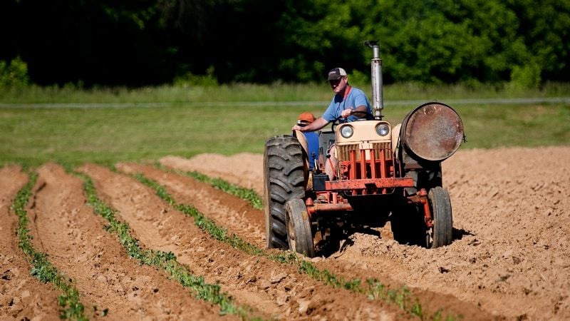 Impulsan el cuidado de la salud de los trabajadores rurales y el medio ambiente