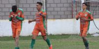 FACUNDO VILLAFAÑE LUJÁN festeja su gol, aunque sin demasiada euforia, por su reciente paso por el 
