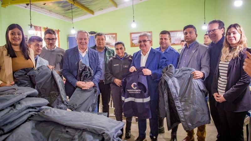 Jalil visitó el Servicio Penitenciario y se reunió con el Gabinete