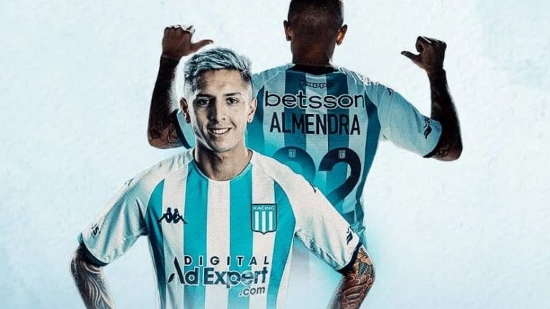 "Ahora estoy casa" dijo Almendra en su presentación en Racing