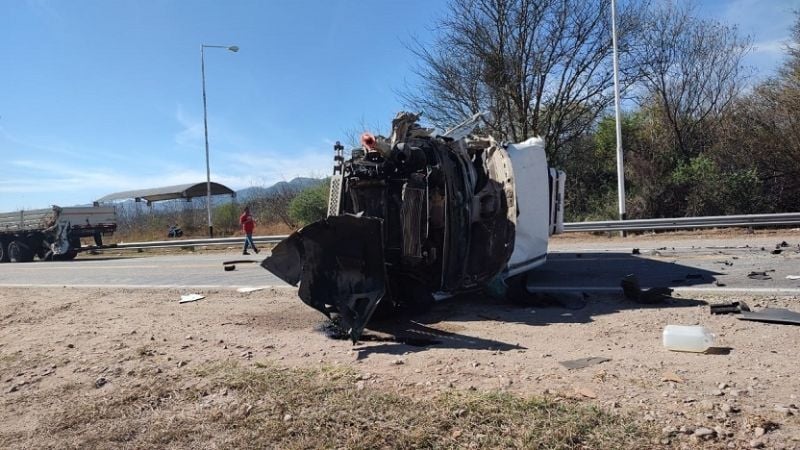 Por siniestro vial, transitar con precaución por RN 38