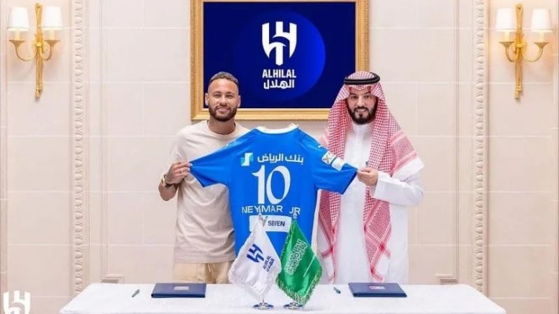 Rodeado de millones y placeres, Neymar ya está en Arabia Saudita