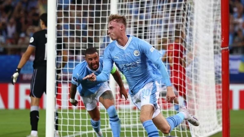 Julián “supercampeón” con el Manchester City