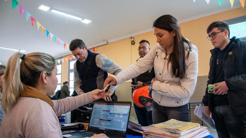 56 espacios curriculares fueron cubiertos en la última Asamblea de Cabecera Cero