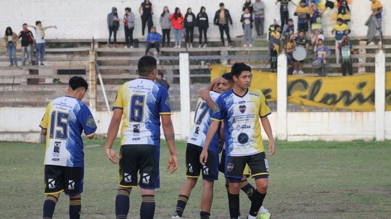 Social Rojas frenó a “la Villa” y se mete en “la conversa”