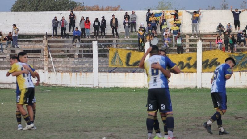 Social Rojas frenó a “la Villa” y se mete en “la conversa”