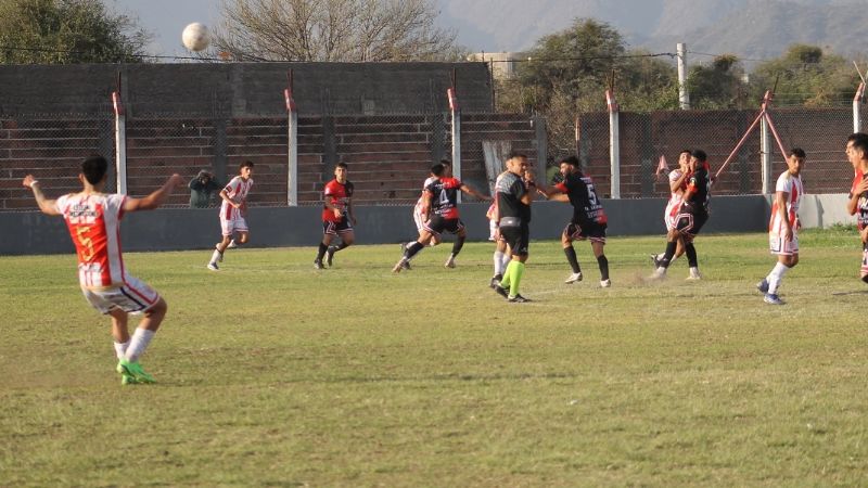 San Martín ganó y… se prende?; “Defe” frenó al Bandeño