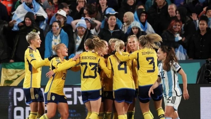 Argentina perdió 2-0 ante Suecia y se despidió del Mundial femenino
