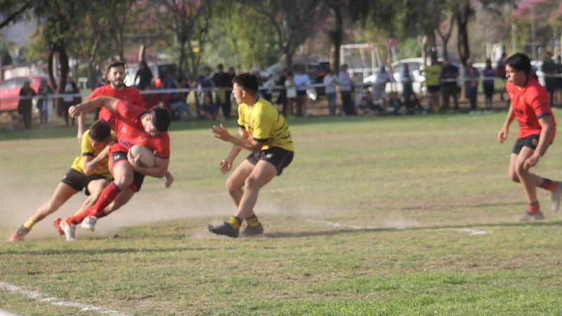 Catamarca RC y Los Teros, con Hurones de “árbitro”