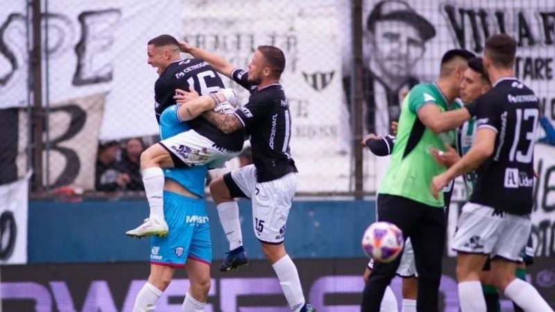 Chaco For Ever a 4tos. de final de la Copa Argentina