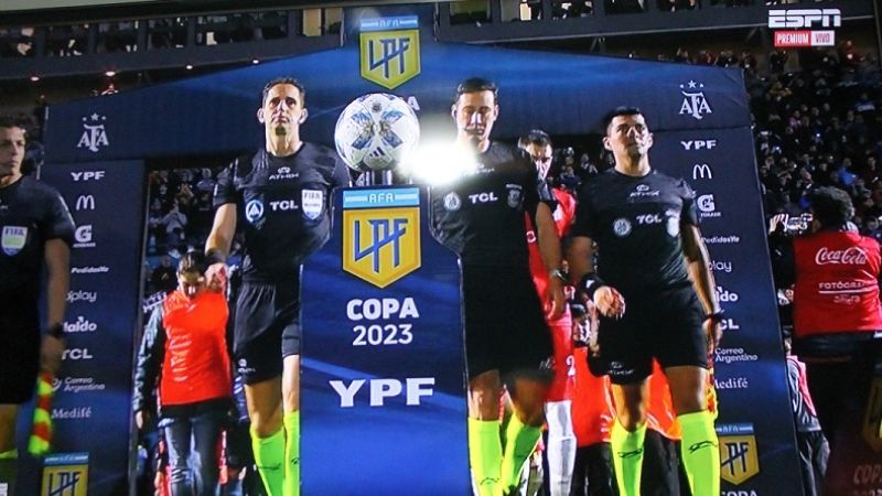 Programa y árbitros de la 2da; Cano, en Talleres-Huracán