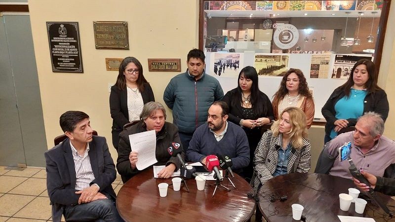 Empleados estatales exigen al Gobierno participar de paritarias salariales