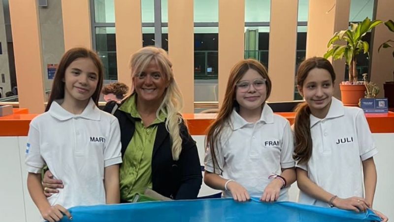 Jóvenes catamarqueñas se capacitan en equitación en EE.UU.