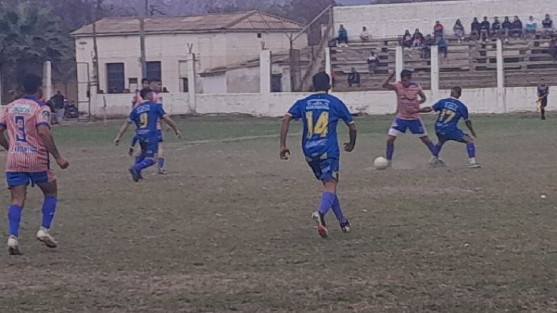 “La Villa” y “La Juve” líderes; La Merced, “cosa de locos”