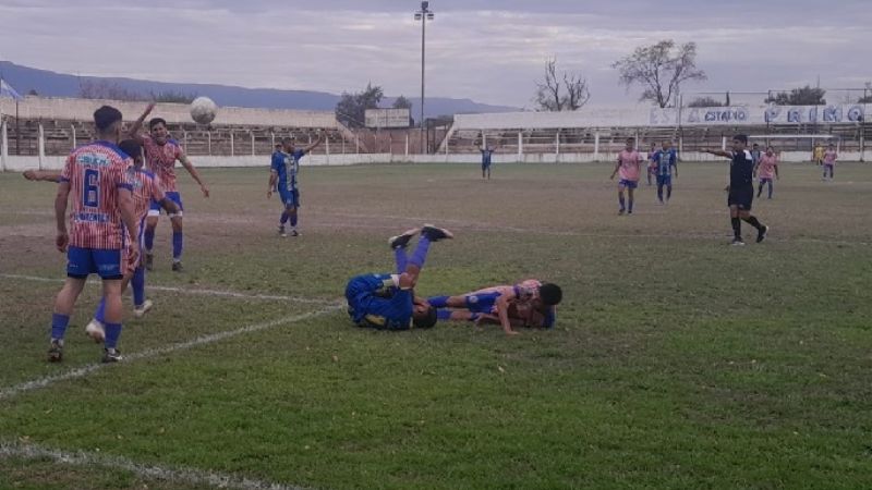 “La Villa” y “La Juve” líderes; La Merced, “cosa de locos”