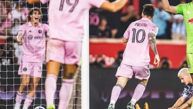 Messi celebró su exitosos debut en la MLS