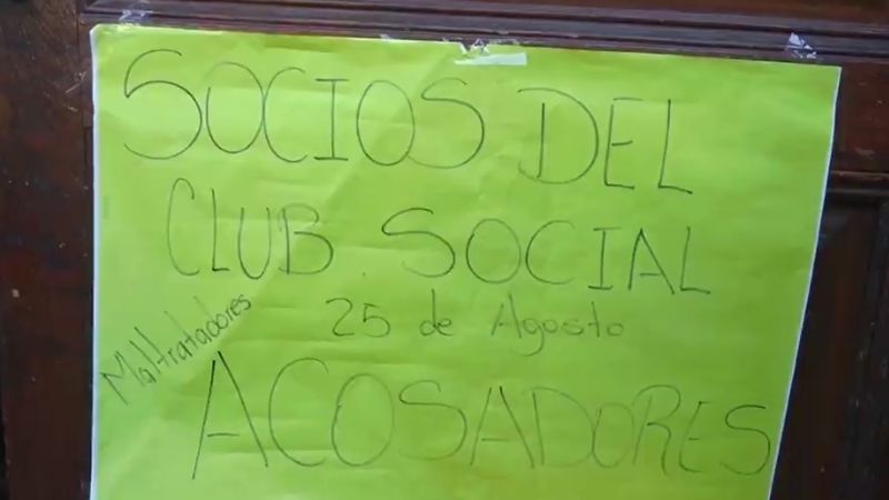 Empleados de Bar Caravatti visibilizaron su preocupación