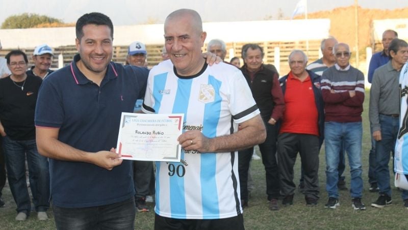 Tarde “gloriosa” cerró la fiesta por los “90” en Las Chacras