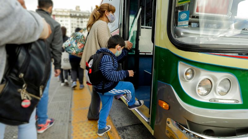 Autorizan a empresas de transporte a aplicar un esquema de servicio reducido