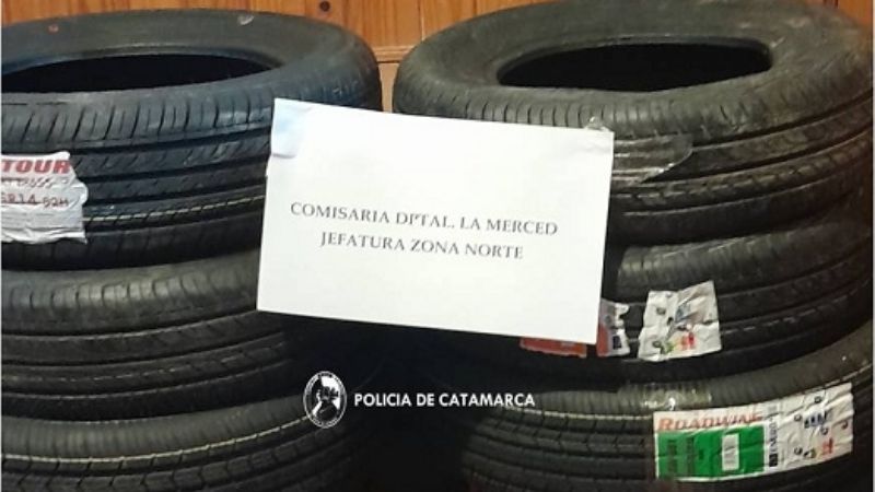 Traía ocho cubiertas en el auto