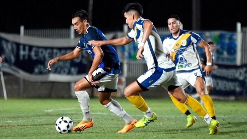 Sarmiento de La Banda será el rival de San Lorenzo o Villa Cubas