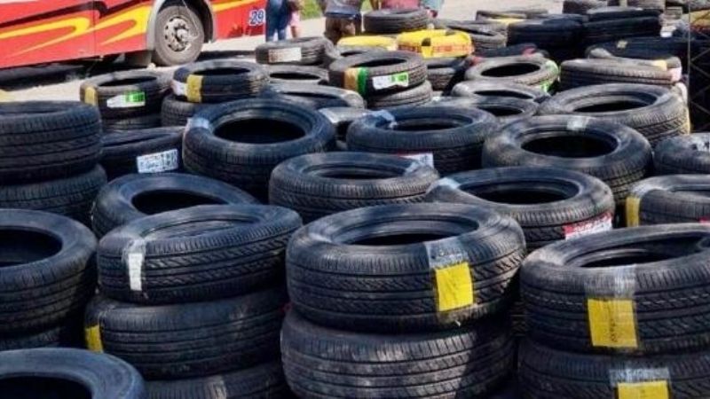 Decomisan casi 500 neumáticos de contrabando en Tucumán