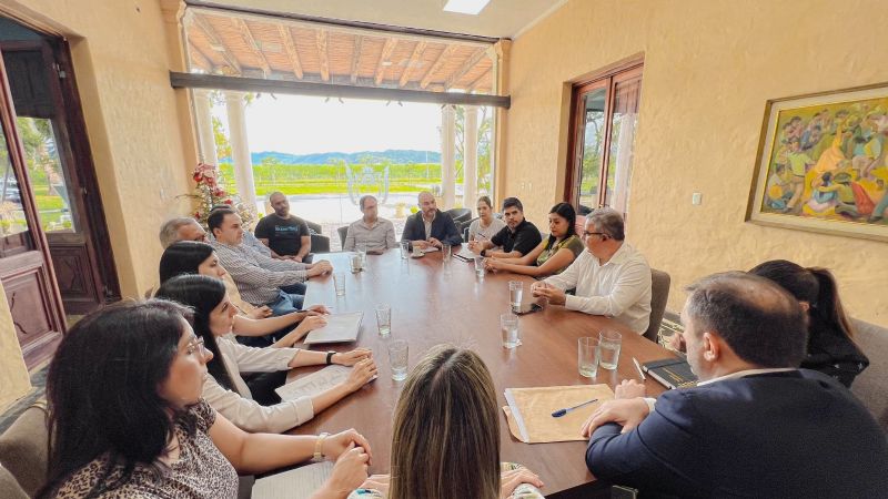 El Gobernador se reunió con su gabinete para delinear prioridades del nuevo ejercicio