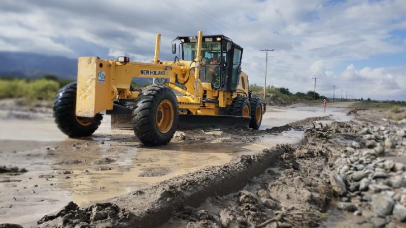 Trabajos de Vialidad Provincial en toda la provincia