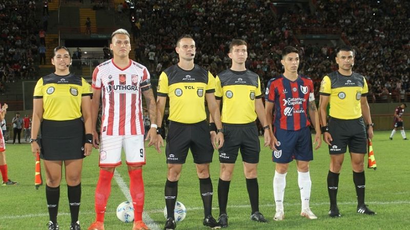 Goleada del “león”, papelón ”Santo” y bochorno policial