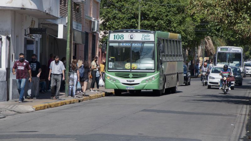 El boleto de transporte urbano aumentó el 178% en Catamarca