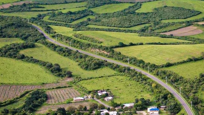 Los impactantes paisajes naturales de Paclín y las actividades que ofrece