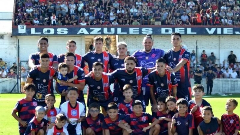 Las Palmas ganó en la otra llave de la Región Centro