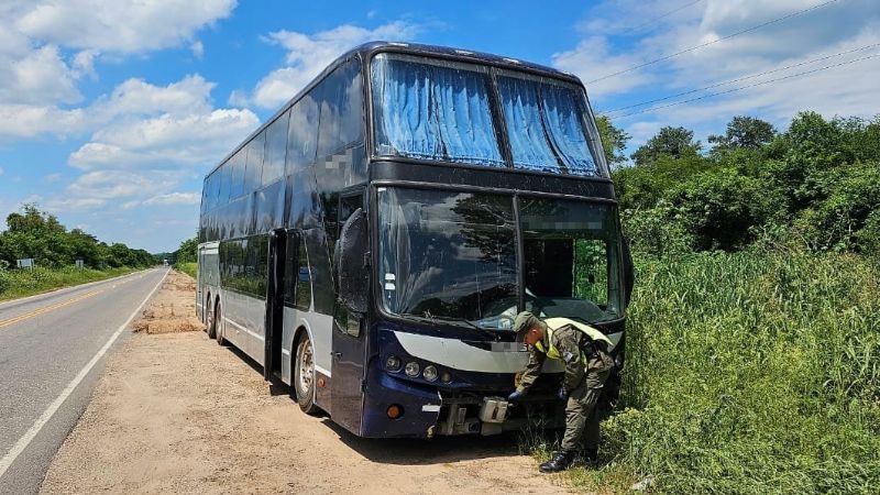 “El último pasajero”: secuestran un colectivo que se utilizaba para contrabando