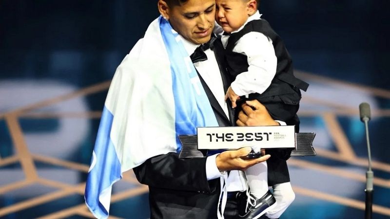 Hincha de Colón, ganó el The Best a la “mejor afición”