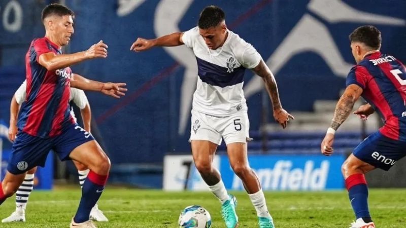 Gimnasia amargó el estreno de San Lorenzo