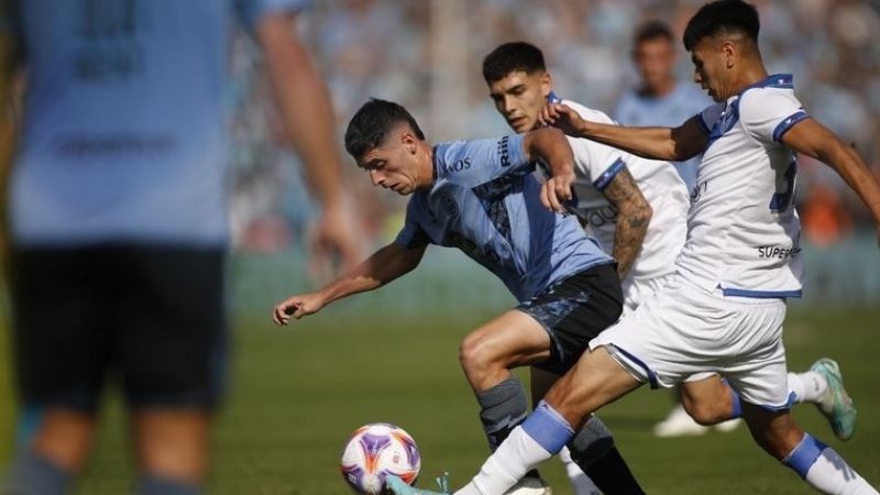 Belgrano estrena el 2024 frente a Vélez