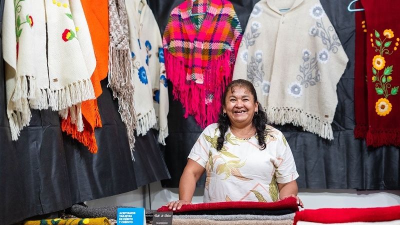 Destacada presencia de artesanos de Catamarca en Cosquín