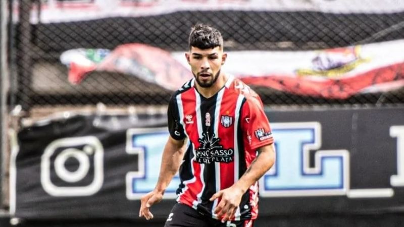 El capitán de Chacarita en estado grave, por un accidente