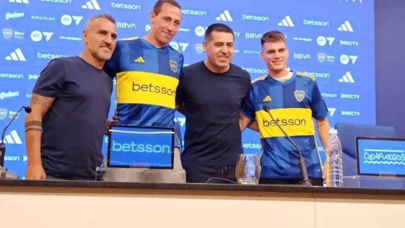 Riquelme presentó a Lema y Zenón en Boca